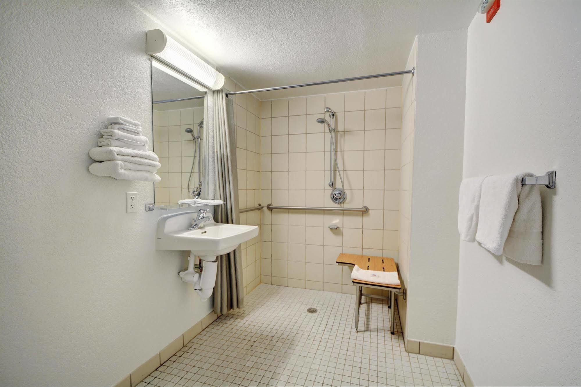 Motel 6-Newport, Ri Luaran gambar
